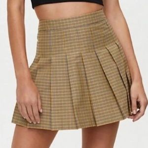 Yellow Pleated Skirt